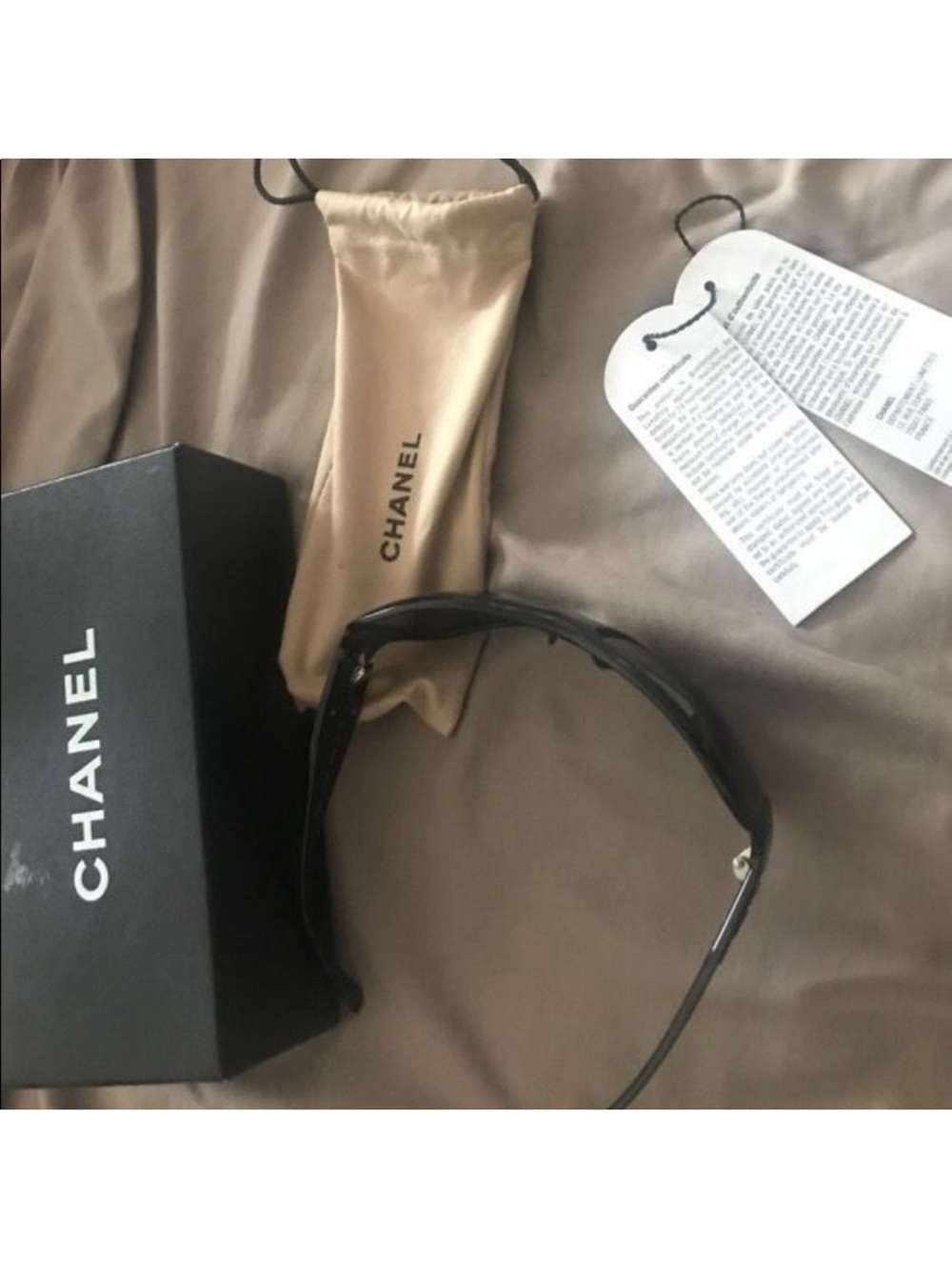 CHANEL Black Logo Sunglasses 2010 - Picture 2 of 4